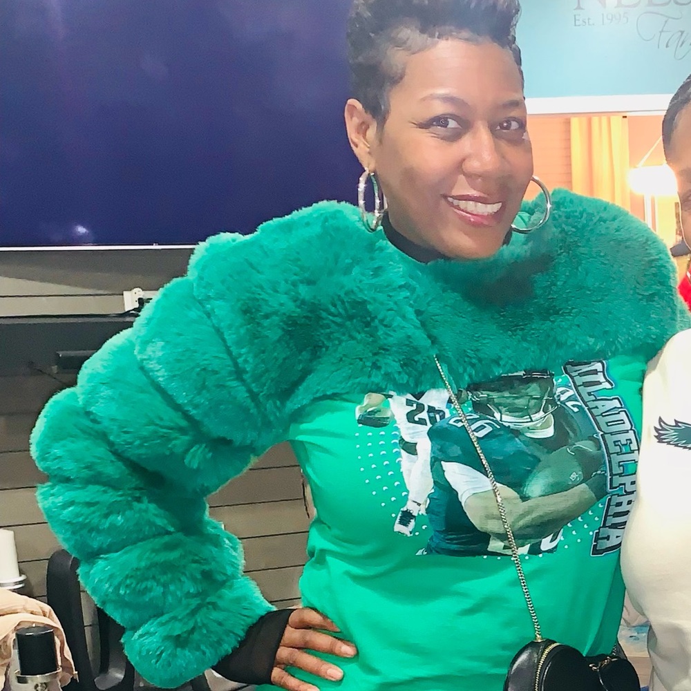 Green Faux Fur Bolero Jacket - Picture 2 of 2